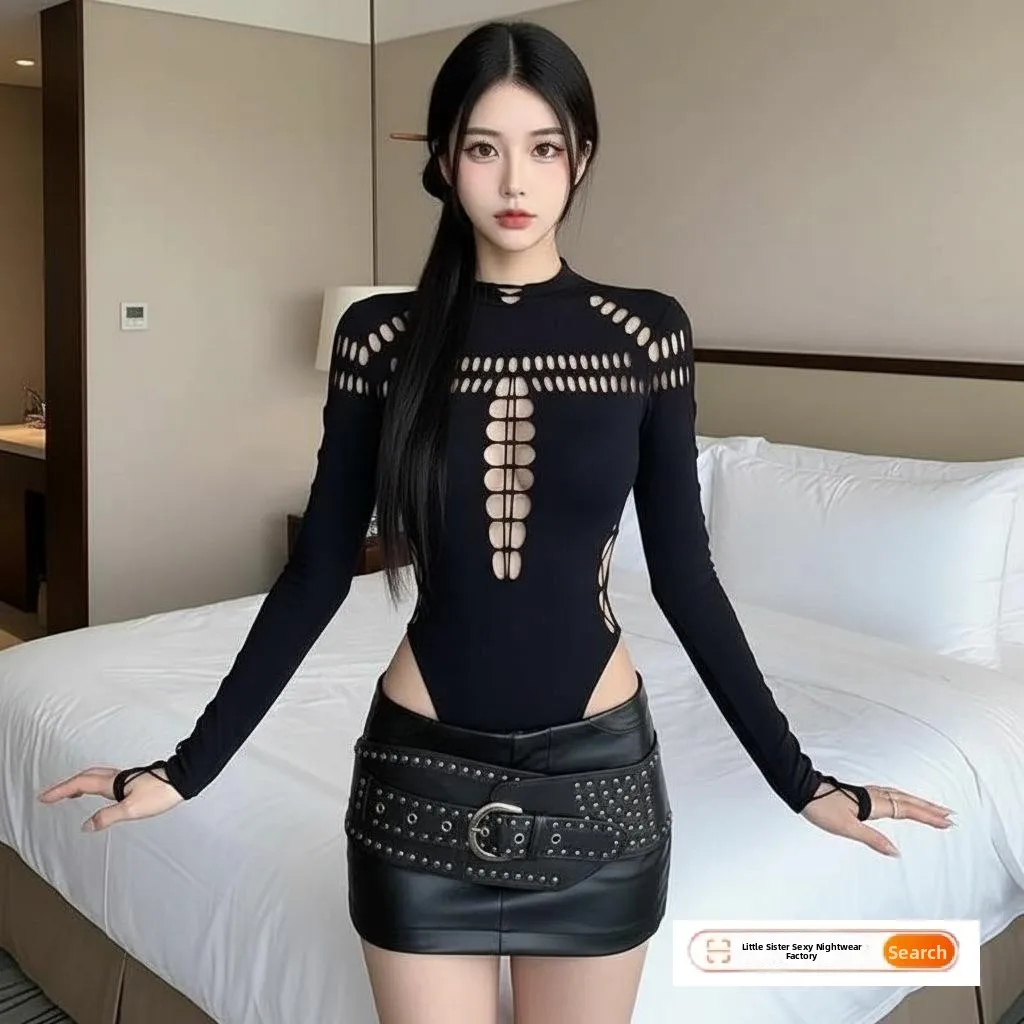 Seksowny kombinezon z wysokim kołnierzem, wzorem pająkowej sieci, wycięciami, długim rękawem, modny, wyszczuplający top w stylu Y2K, spodnie z niskim stanem, poliester...