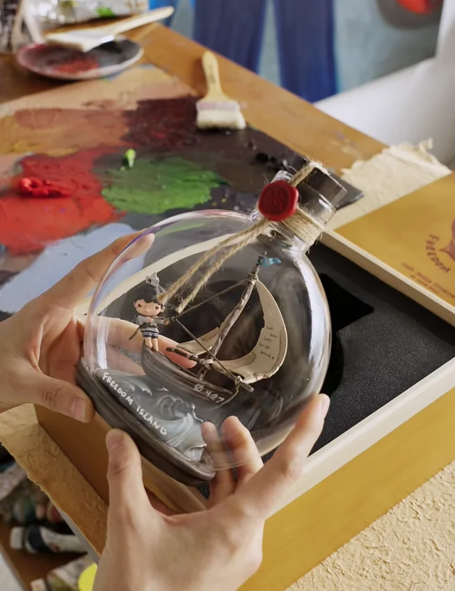 

POP MART Genuine Hirono Haiji Zhi Ge Series Limited Edition Message Bottles Exquisite Decorative Items Collectible Birthday Gift