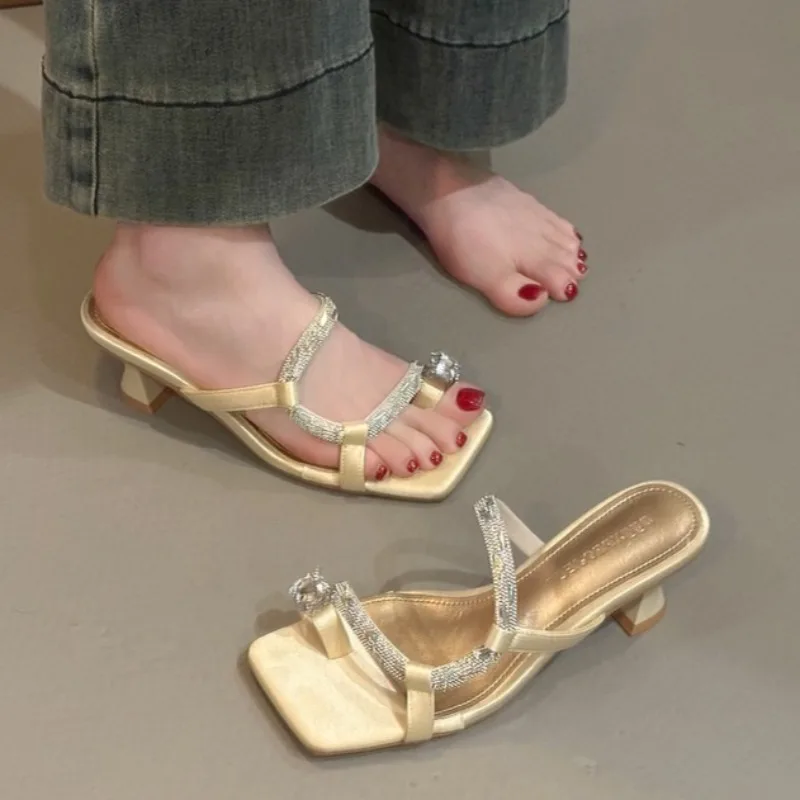 

sexy crystal narrow band women sandals clip toe rhinestone buckle med-high heels summer shoes woman round heel slides