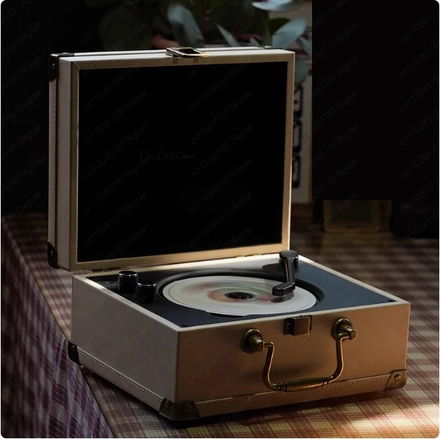 High-end portable retro CD player, audio album CD player, supports Bluetooth U disk charging.