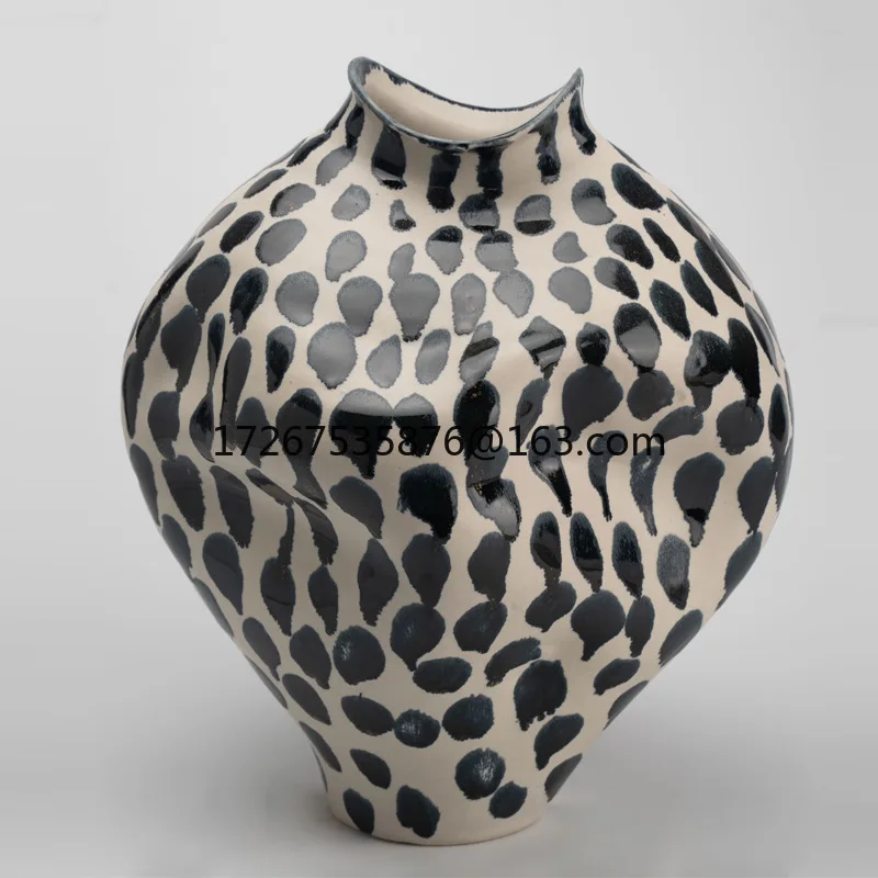 

Wabi Sand antique ceramic vase creative high-end flower device desktop decoration ornament