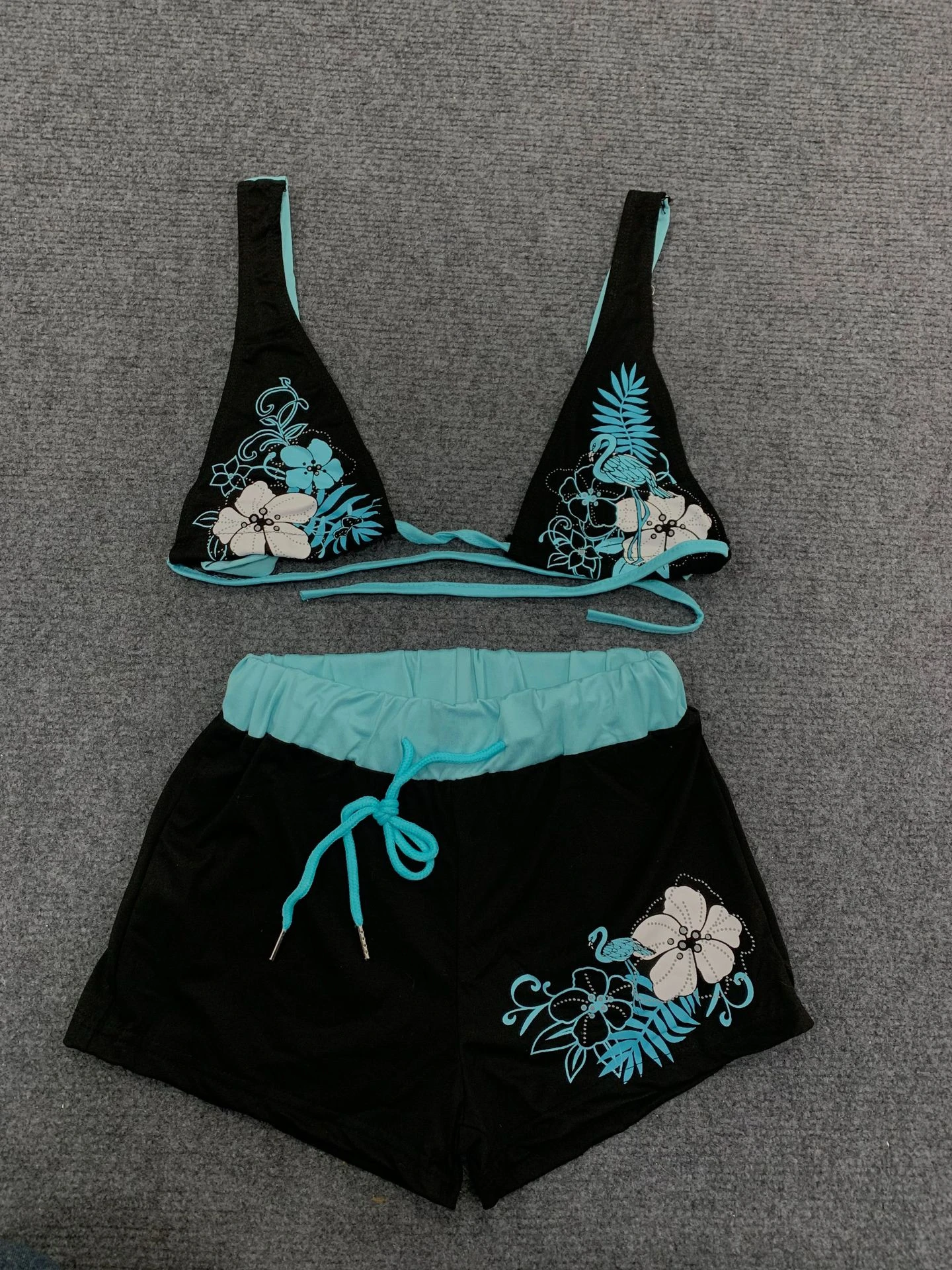 European and American personality sexy spicy girl retro floral print spicy girl no chest pad bikini split swimsuit set shorts - Image 4