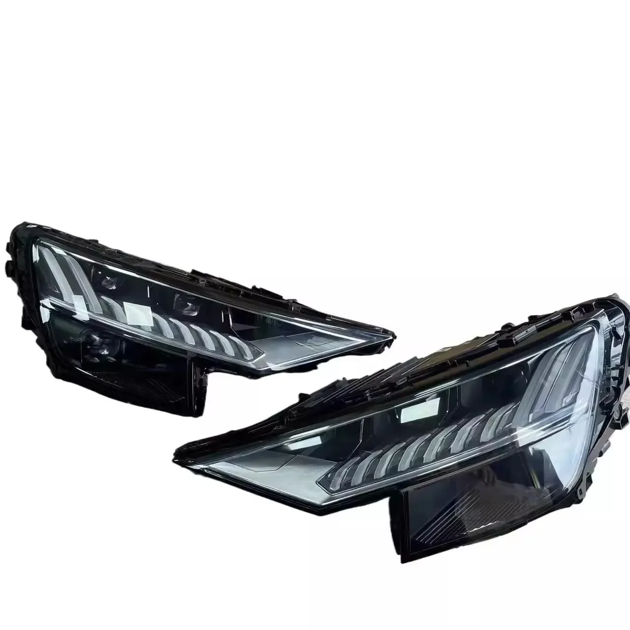 

TYPY Car Light Suitable for the Audi Q8 high-end matrix headlight 2019-2021 assembly supporting LED upgrade matrix headlights