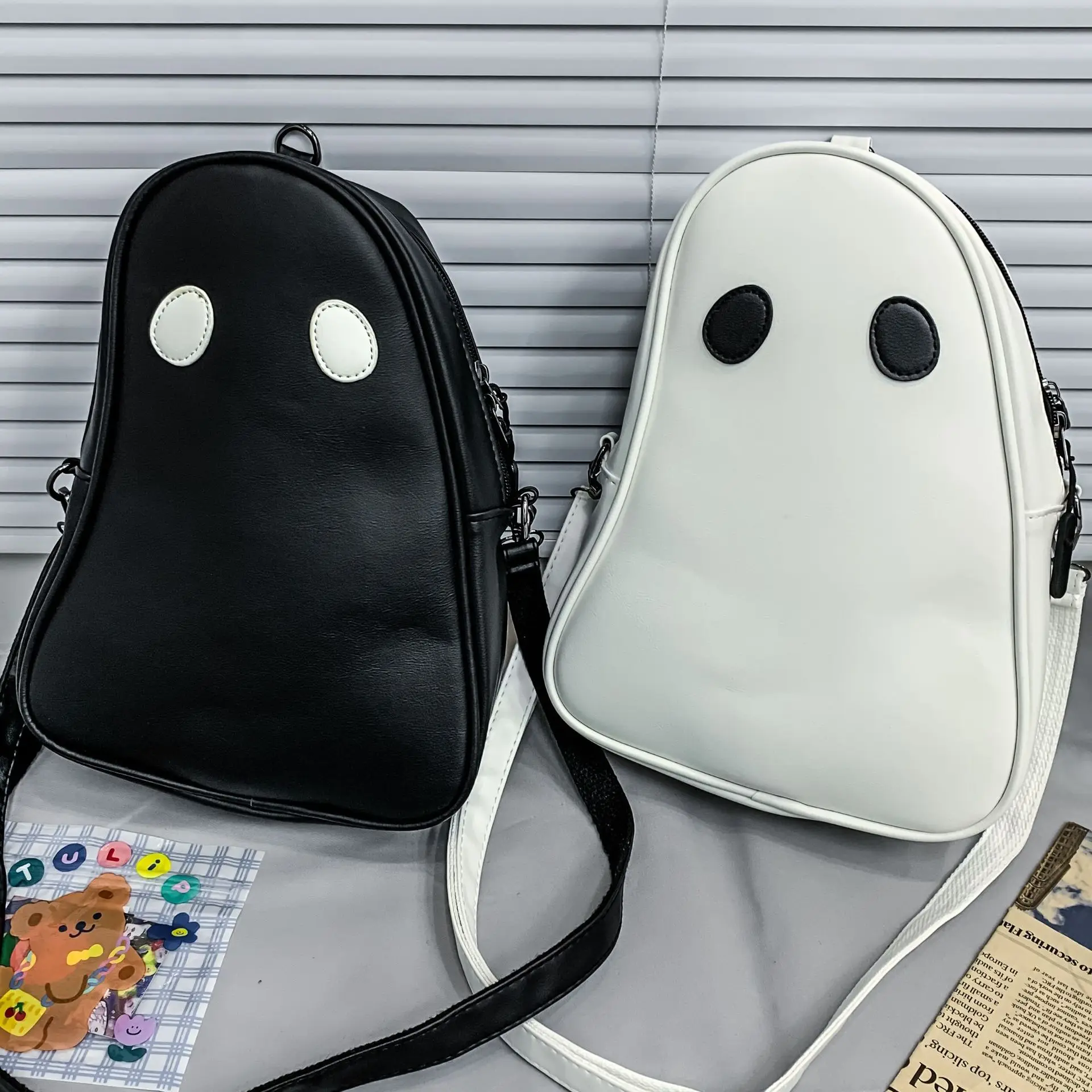 Cartoon Ghost PU Crossbody Bag, Creative Sling Chest Bag, Halloween Novelty Shoulder Purse