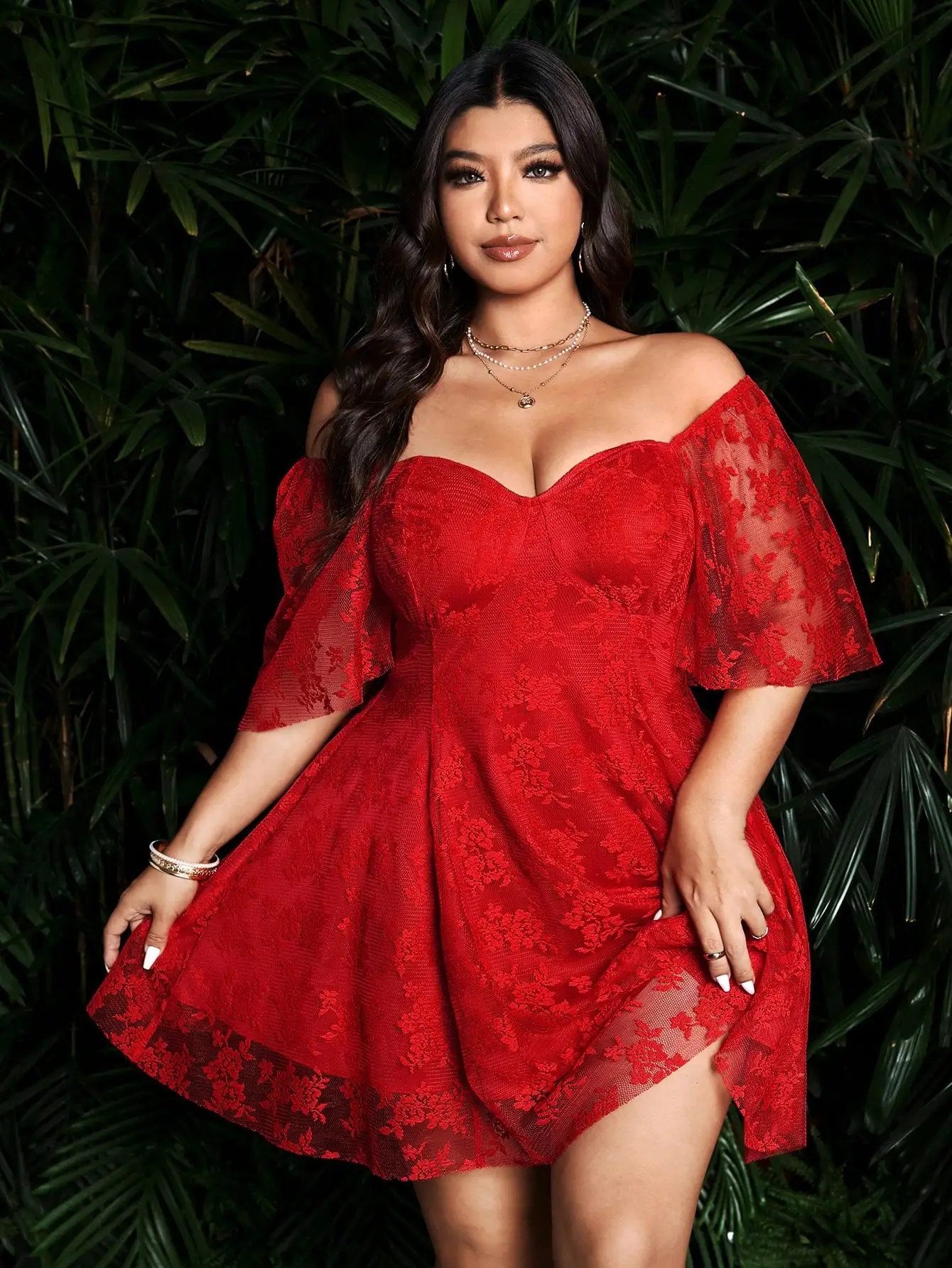 

Red Lace Off-Shoulder Sweetheart Mini Dress with Flared Sleeves