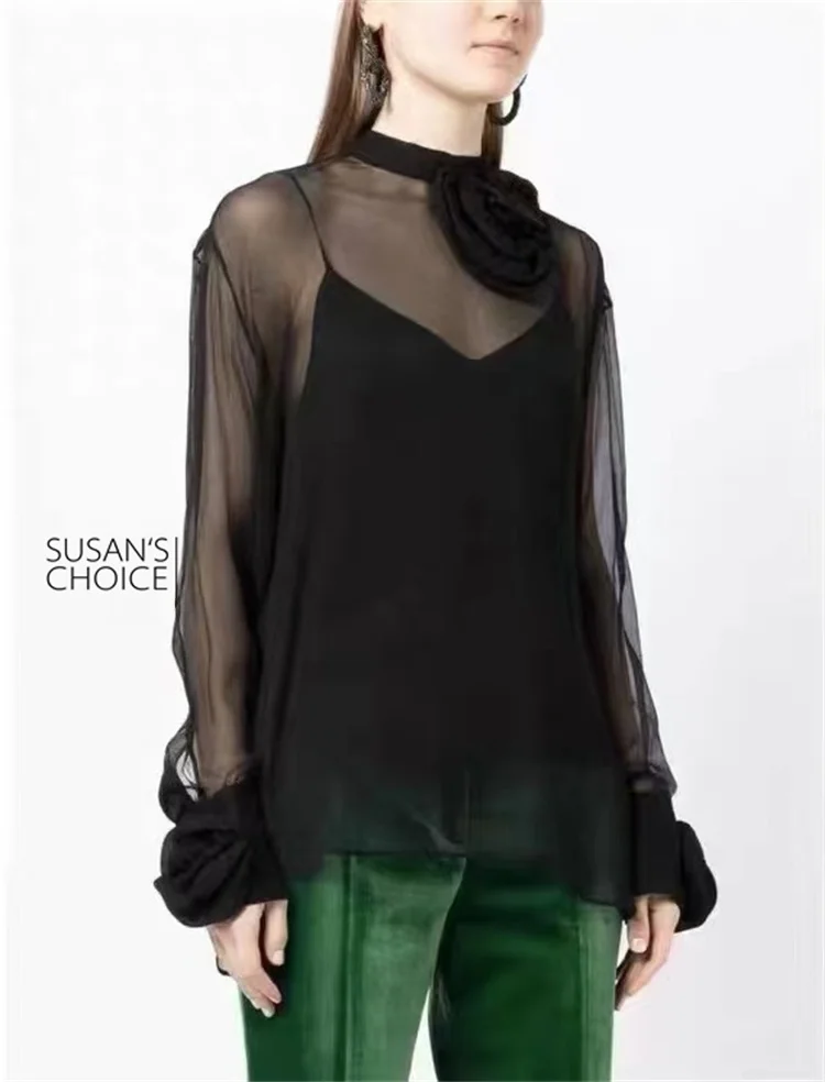 

Faionable Unique Design Silk Hand-Painted Flower Bla White Two-Tone irt Top by Liane SUSAN Women's Busin Casual ...