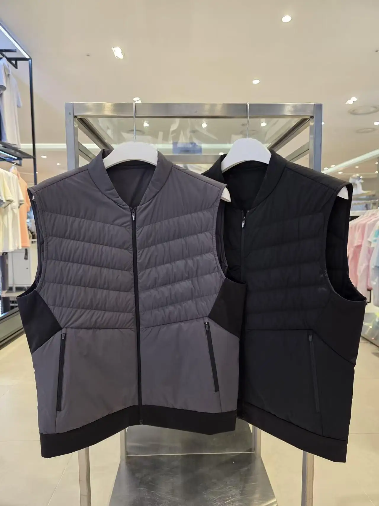2026 New Arrival Men Golf Stand Collar Down Vest Autumn Winter Light Warm Versatile Casual Waistcoat