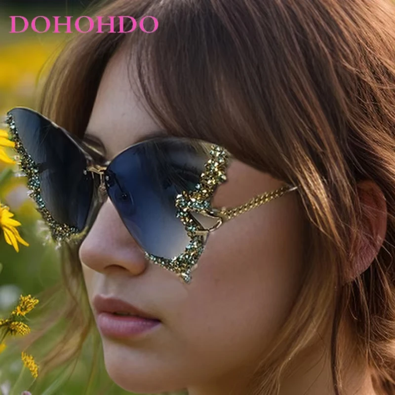 

Fashion Luxury Diamond Butterfly Frame Women Sunglasses Trendy Men Metal Sunglass Summer Travel Photography Female Eyewear UV400