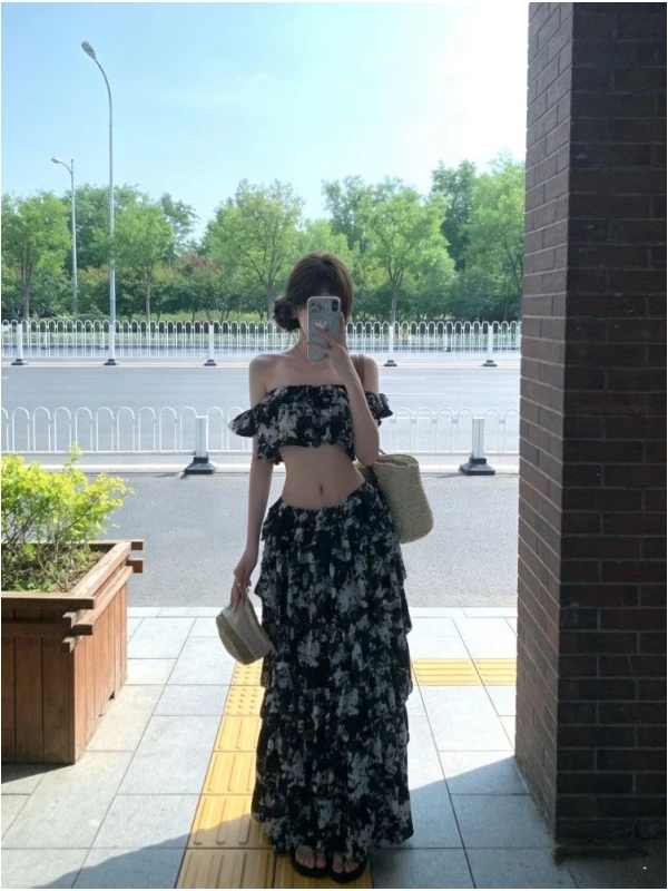 

New Summer Floral Print Gentle Atmosphere One Shoulder Short Top Low Waist Long Skirt Two Piece Set Women's Fashion Ensemble