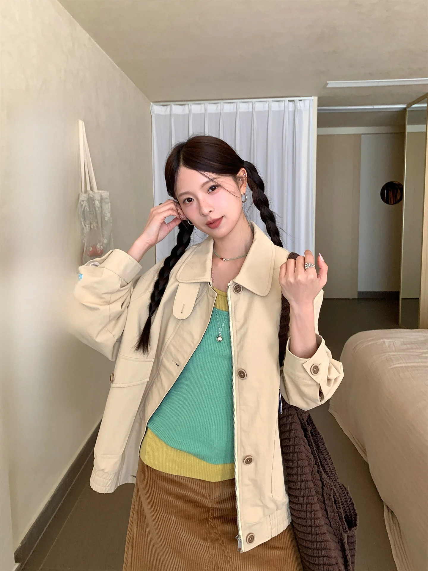 

Early Spring 2026 Korean Style Simple Khaki Workwear Jacket Women's Top Coat Commute Fashion Cotton Long Sleeve Short Coat