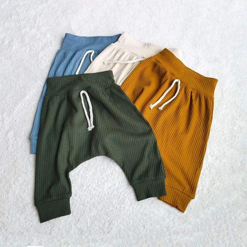 Pantaloni in PP di cotone carino neonato pantaloni Casual in tinta unita 0-4Y pantaloni lunghi morbidi per bambini vestiti per bambini delle ragazze