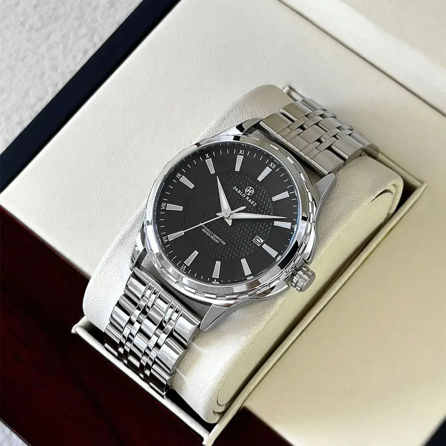 Fashionable Men's Watches Casual Business Waterproof Calendar Stainless Steel Quartz Watches Clocks Tool Gift