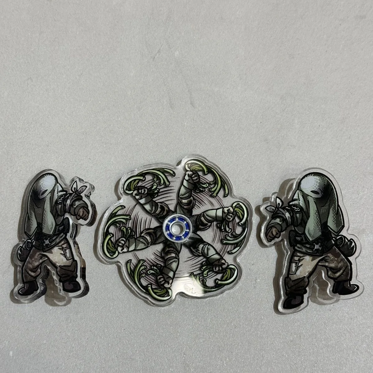 

New Anime Game Peripheral Kruger Bean Pin Pulls Your Fingertip Small Cosplay Top
