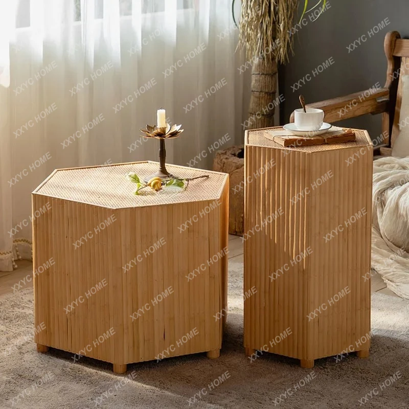 A Japanese pastoral rattan small coffee table B & B small apartment home bedside table