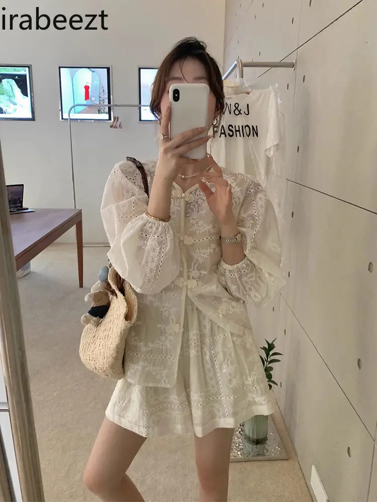 New Chinese Style Design Set Hollow Embroidery Jacket Summer Fashion Western-style White Pants Two-piece Set New Deux-pièces