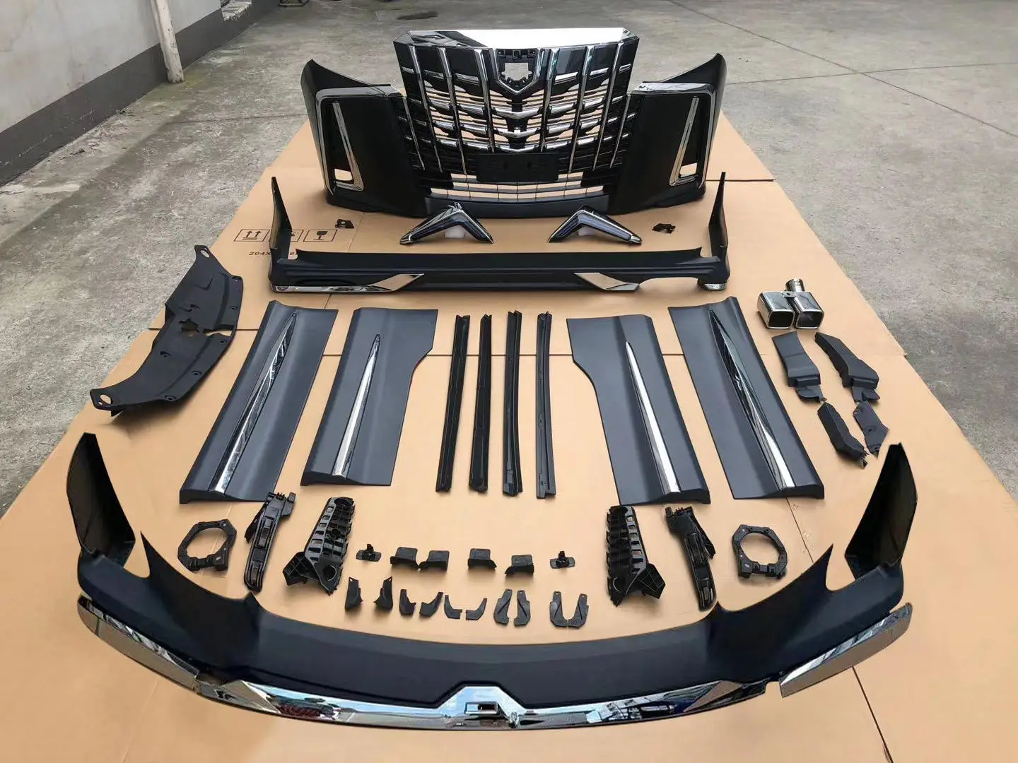 

Suitable for Alphard 35 Series SC Front and Rear Complete Bumpers and 2020 Modellista Small Kit Car Body Kit