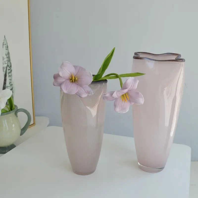 Medieval four-leaf clover handmade glass vase gentle pink design artistic flower ornament