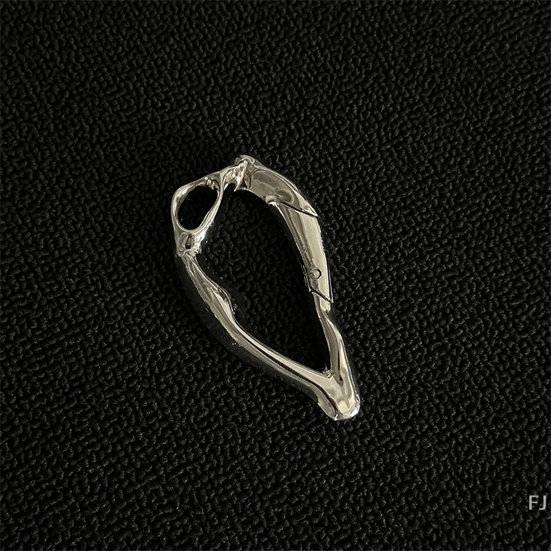 [YU]Shaped Metal Carabiner Keychain Multifunctional Mountaineering Car Key Ring Gothic Backpack Waist Hanging Decor DIY Y2K
