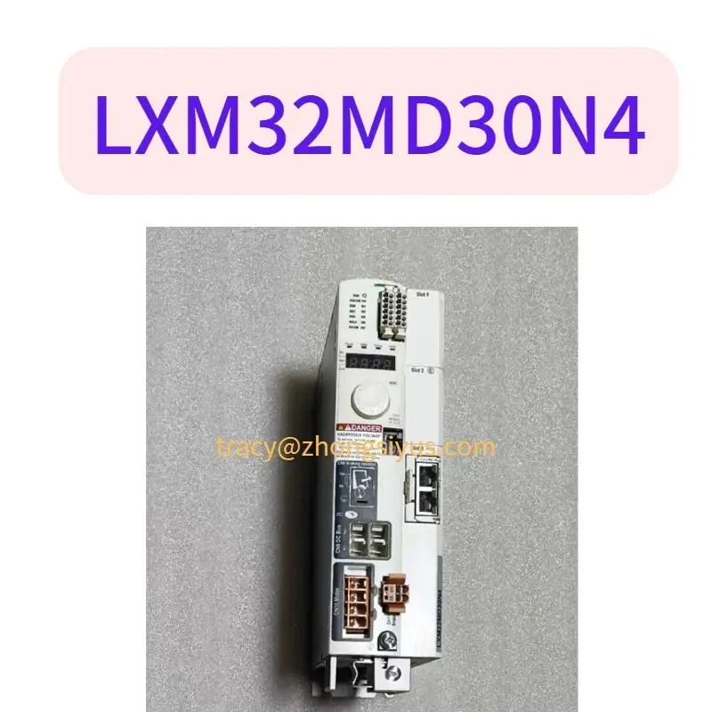 

LXM32MD30N4 second hand servo drive tested ok, in stock, tested ok， function normally