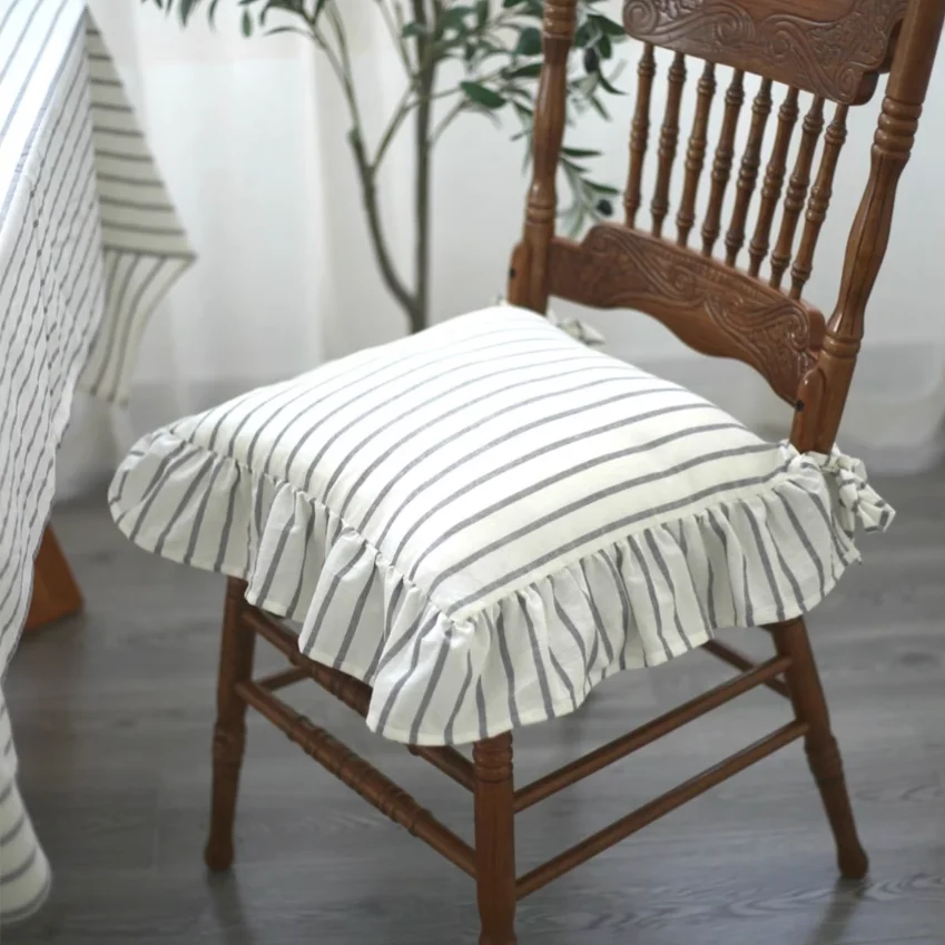 Soft Seat Cover Square Seat Cushion With Filling Stripe Design Cotton Seat Cushion for Chairs Stools Chair Pad