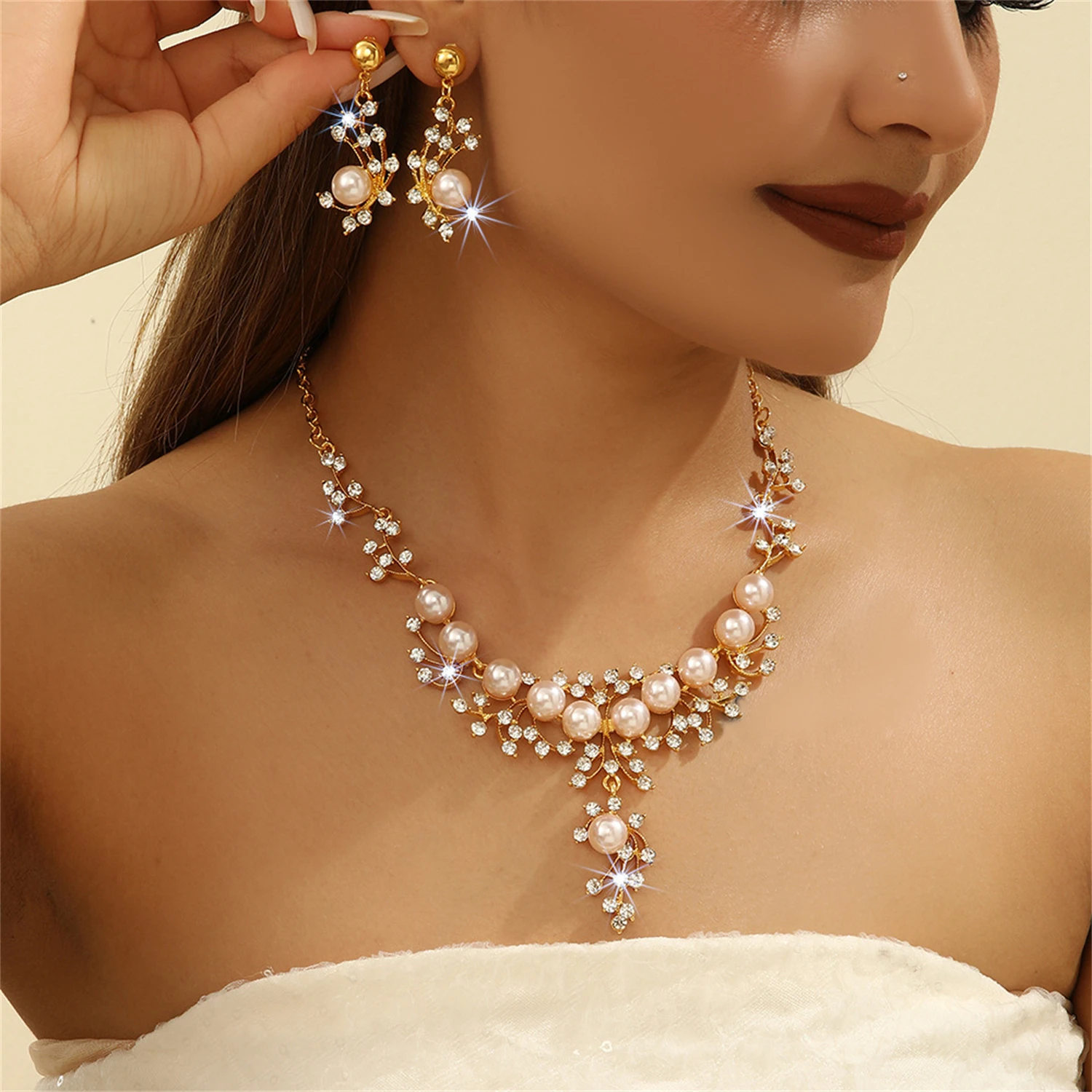 

Women's Pearl Jewelry Set Sparkling Crystal - Accented Necklace & Earrings Elegant Floral Design Perfect for Wedding & Party