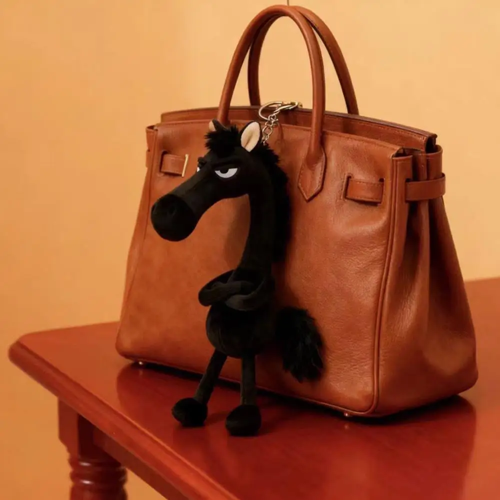 الحصان أفخم قلادة المفاتيح للنساء حقيبة قلادة ديكور لطيف أفخم المهر دمية سيارة المفاتيح هدية حفلة حلقة رئيسية الملحقات