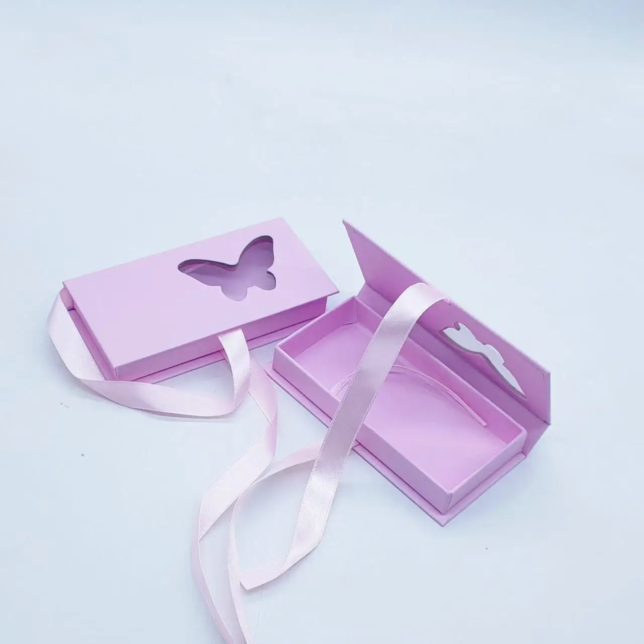 Wholesale Custom Empty Magnetic Boxes Brand Butterfly Ribbon Lash Case Packaging Mink Fluffy Extension Lashes in Bulk