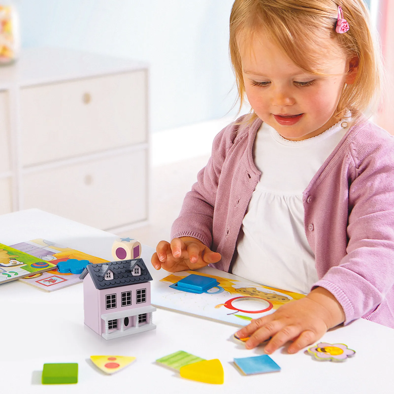 

Romantic Miniature Wooden House Detailed Craftsmanship Tiny House Decor for Shelf Desk Cabinet Display Lovely Gift for Friends