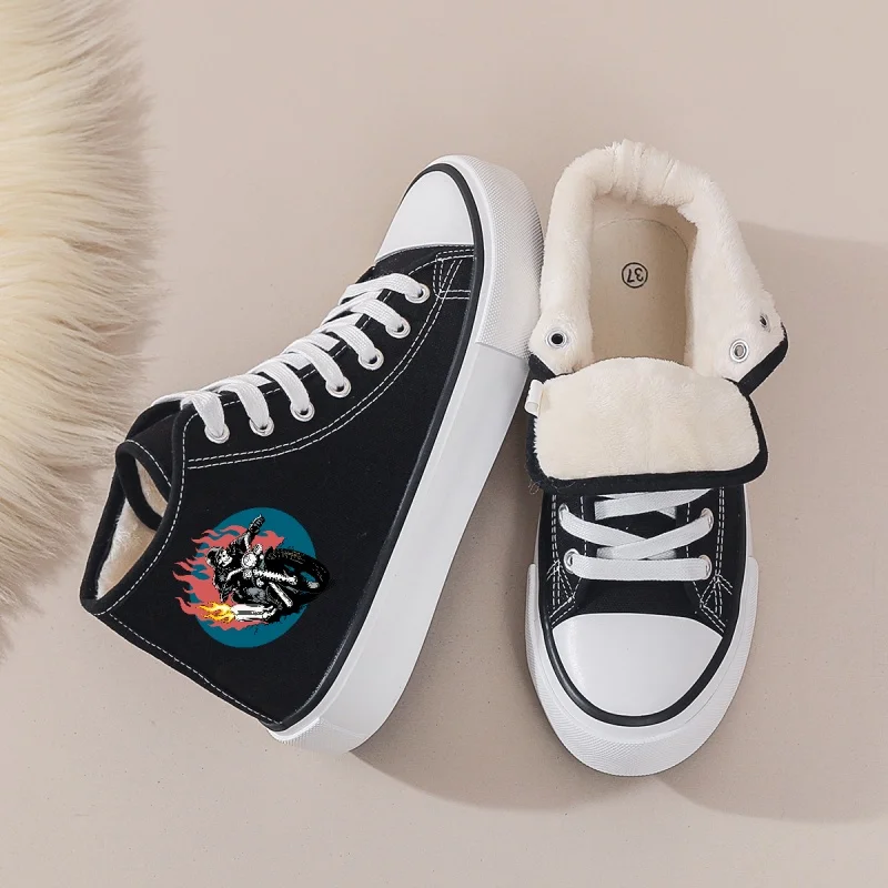 Zapatos de mujer de lona con forro polar negro: estampado de llamas y cierre de velcro. Cálido para el invierno, informal, uso diario y escolar.