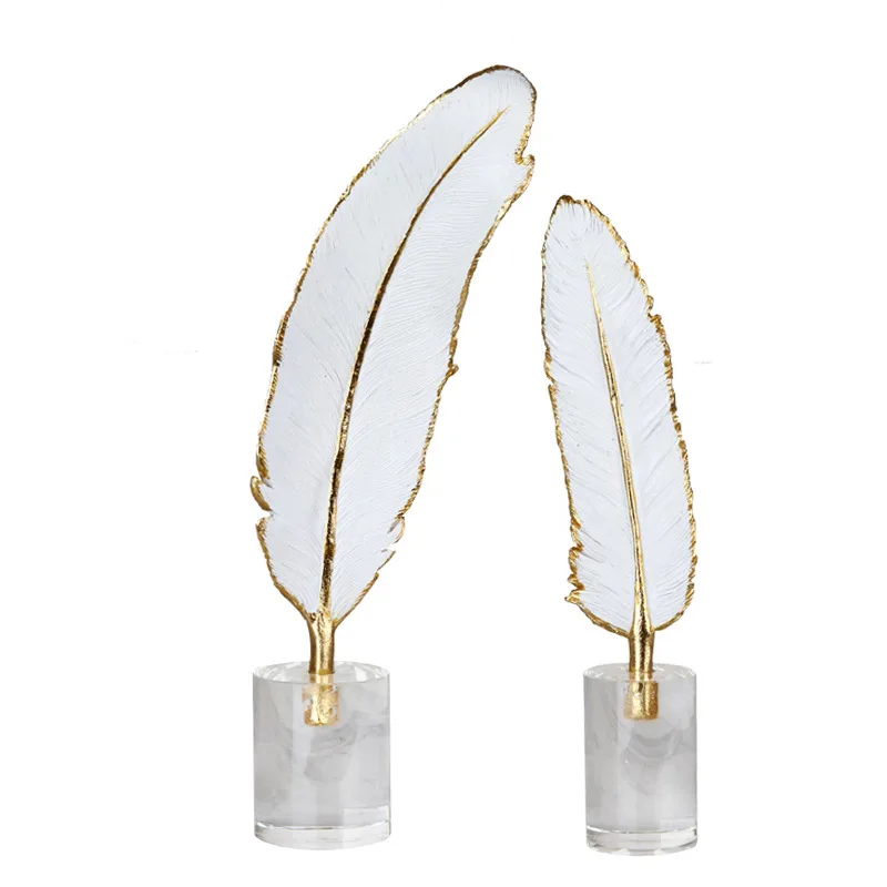

Creative modern simple crystal feather decoration fashion light luxury living room home jewelry ornament