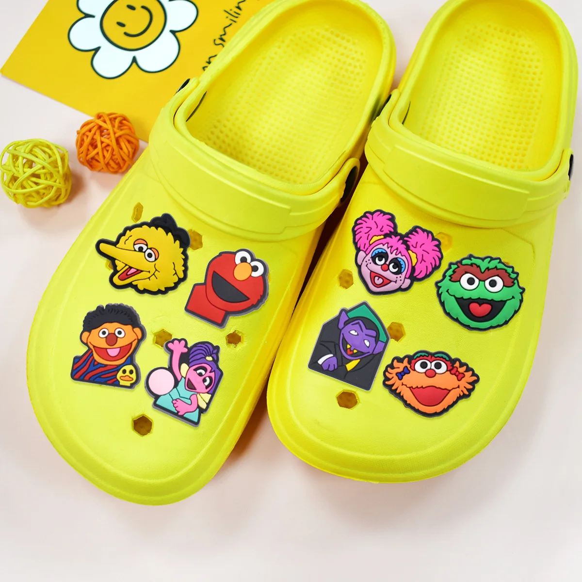popular 9Pcs Sesame Street series PVC Shoe Charms Set Waterproof Detachable Garden Shoe Decor Cartoon DIY Accessories