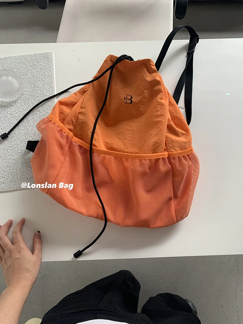 Mochila de viagem para mulheres, estilo cool meninas, cor sólida, cordão, nylon, bolsa de ombro, design de nicho, Y2k, fêmea