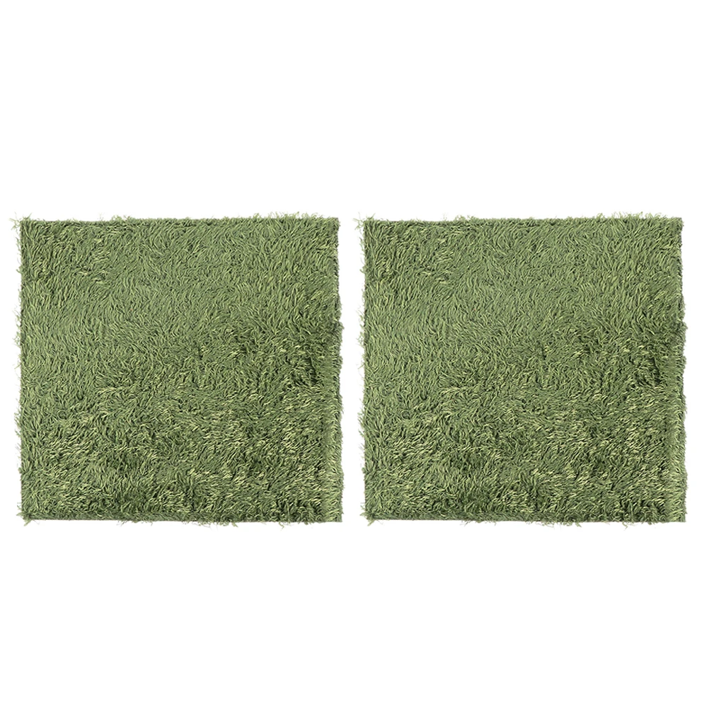 

2pcs Green Reptile Mat Simulated Moss Carpet Moisturizing Pet Rug Natural-Looking Amphibian Tortoise Mat for Bearded