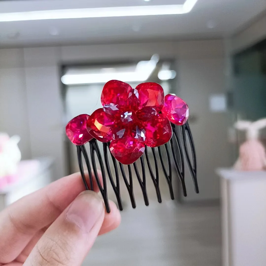

The new crystal flower pan head inserted comb crystal tire light luxury temperament wind shop supplies