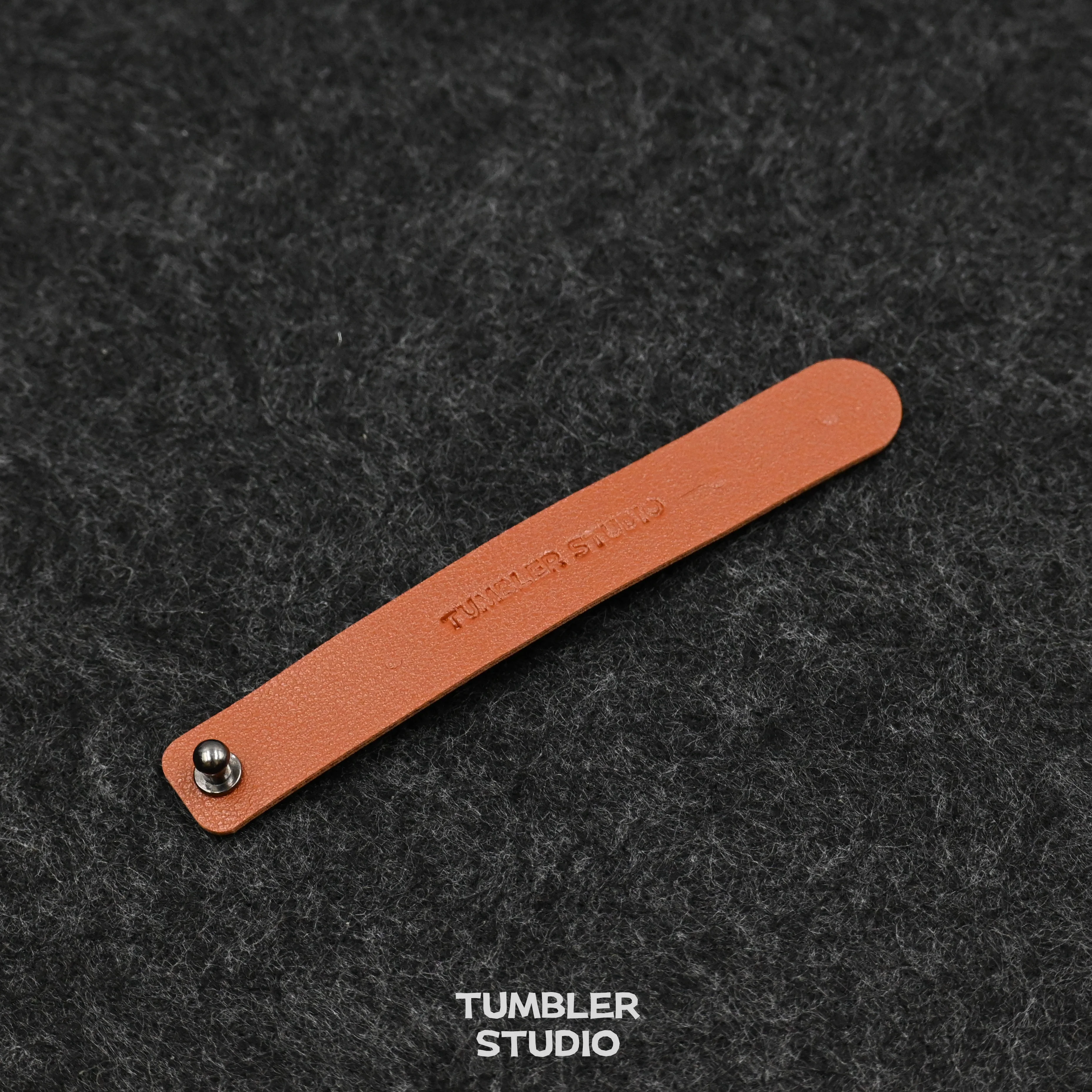 Tumbler Studio Genuine Leather Cable Organizer Strap Reusable Cord Holder for Mechanical Keyboard Mouse Earphones Desk Setup