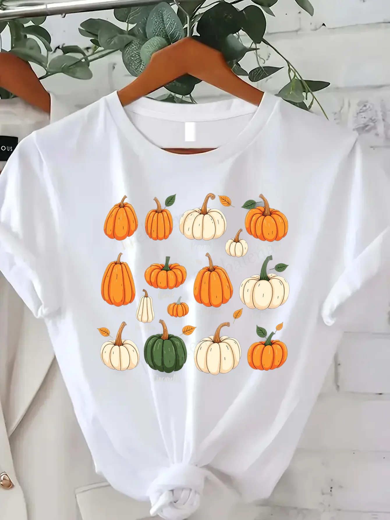 Comfortable Women's Print T-shirt Cute Pumpkin Print T-Shirt for Women, Autumn Harvest Casual Top