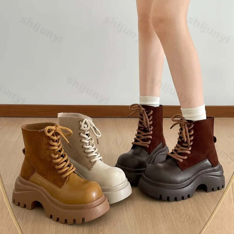 

Women's Retro British Style Casual Thick Soled Short Boots 2025 Autumn Fashion Versatile Comfortable Non Slip Chunky Ankle Boots