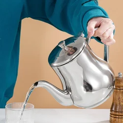 Stainless Steel Oil Pot Oil Storage Tank Multi-use Flask Household Oil Bottle with Leak Mesh Kitchen Thickened Sauce Vinegar Pot