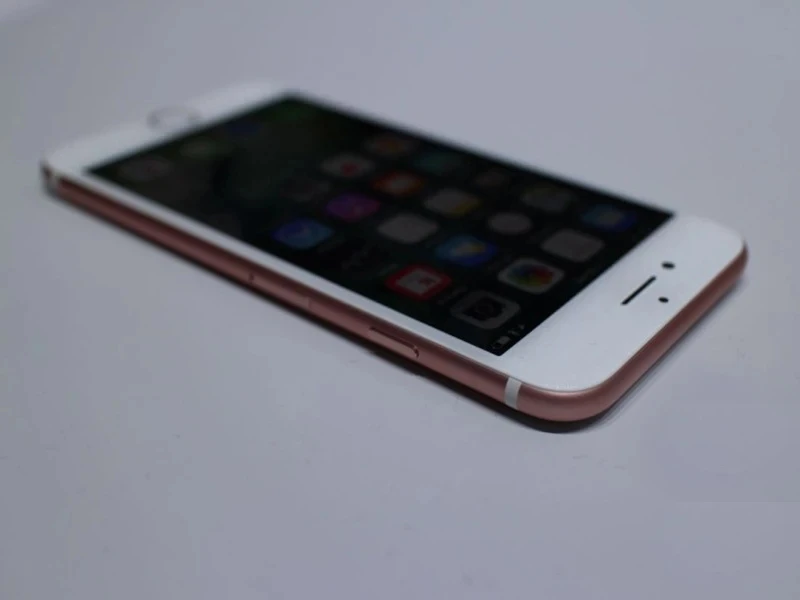 98% جديد وأصلي Apple iPhone 7 32GB 128GB 256GB ROM 4G LTE هاتف محمول غير مقفول 4.7 بوصة معرف بصمة اللمس هاتف ذكي مستعمل