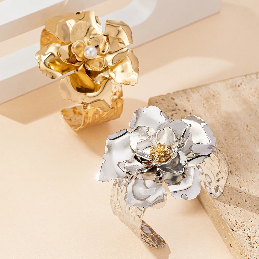 Stainless Steel Flower Cuff Bracelet Bangle for Women Gold Color Cute Big Metal Floral Bracelets Waterproof Simple Jewelry