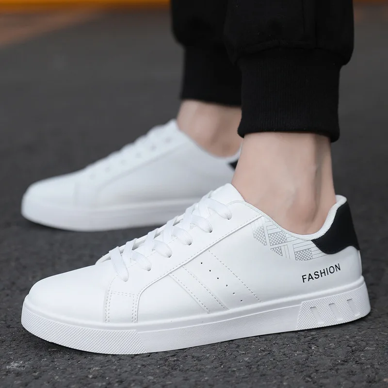 White Vulcanized Sneakers Men\'s Flats Comfortable Shoes Lace up Zapatillas Hombre Autumn Spring Fashion Sneakers Plus Size 39-48