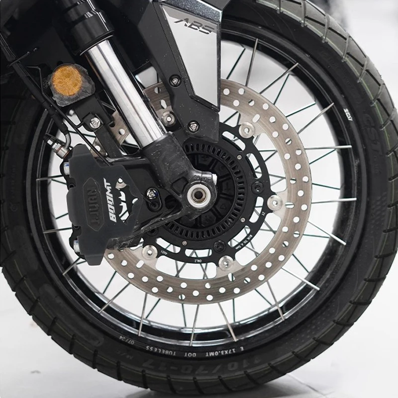 2025 675NK 675SS Front Brake Caliper Cover Guard Protection For CFMOTO 800MT 800NK 800MT-X NK800 MT800 800 675 NK MT SS 2022-24