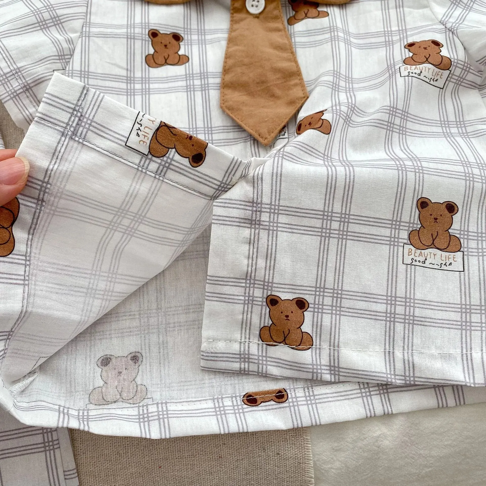 2024 Summer New in Kids Baby Boy Short Sleeve Plaid Cartoon Bear Print Top Shirts+solid Color Shorts Infant Clothing Set 2pcs