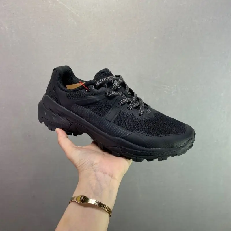 

New 2025 Hot Sale Unisex Breathable Comfort Wearable Lightweight Hiking Shoes Very Good Outdoor Hiking Shoes