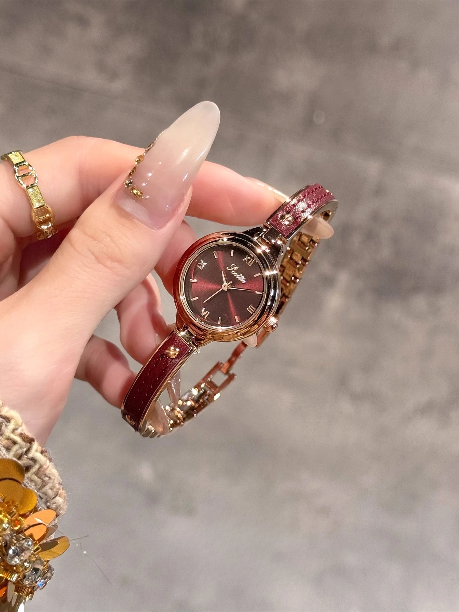 

New Women'S Wristwatch, Retro Minimalist Style, Elegant Bracelet Watch, Exquisite And Petite, Sophisticated Women'S Watch.