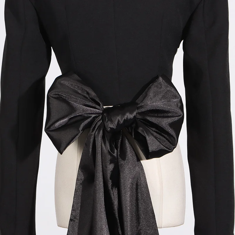 HKSH Women Chic Short Blazer O-neck Long Sleeves Waist Cinching Slim Fit Lace-up Bow Ins Coat High-end Jacket New Spring HK19929
