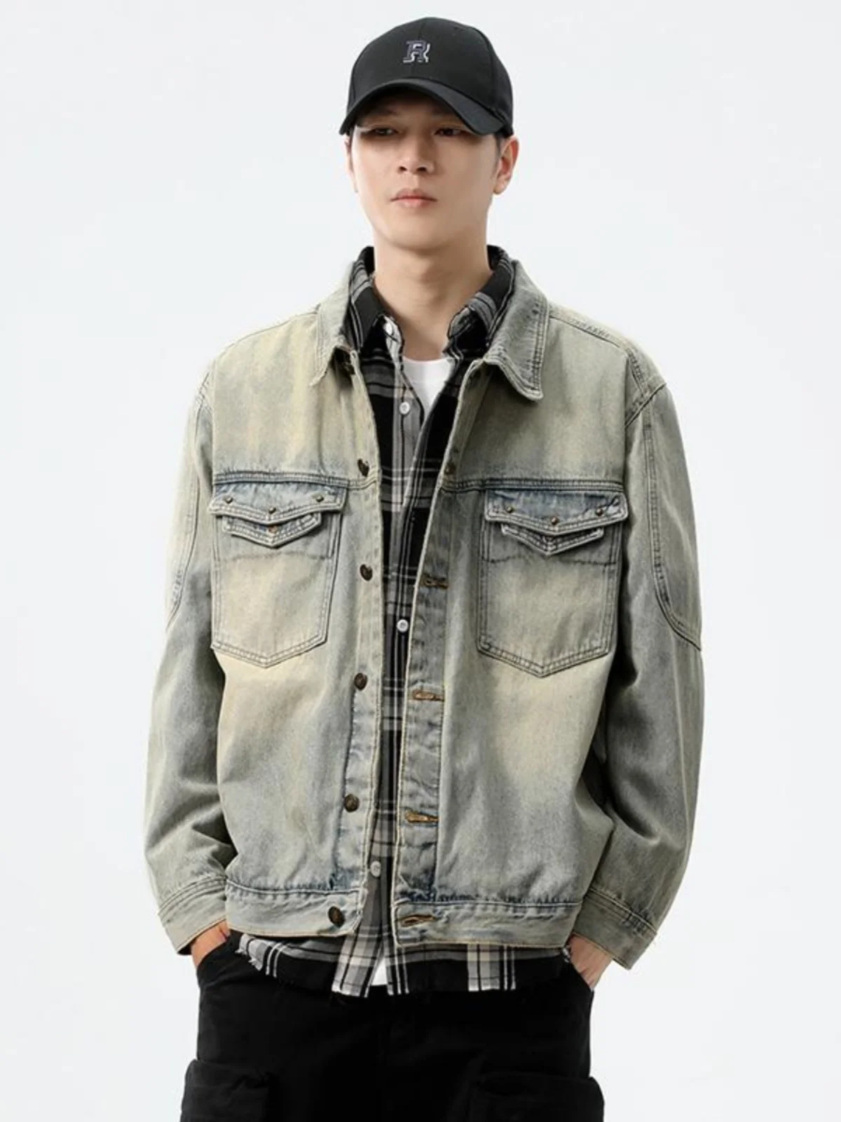 

Мужская джинсовая куртка в стиле ретро, американская, из выстиранного денима, свободного кроя, большого размера, с воротником, повседневная, универсальная, рабочая, модная осенняя верхняя одежда