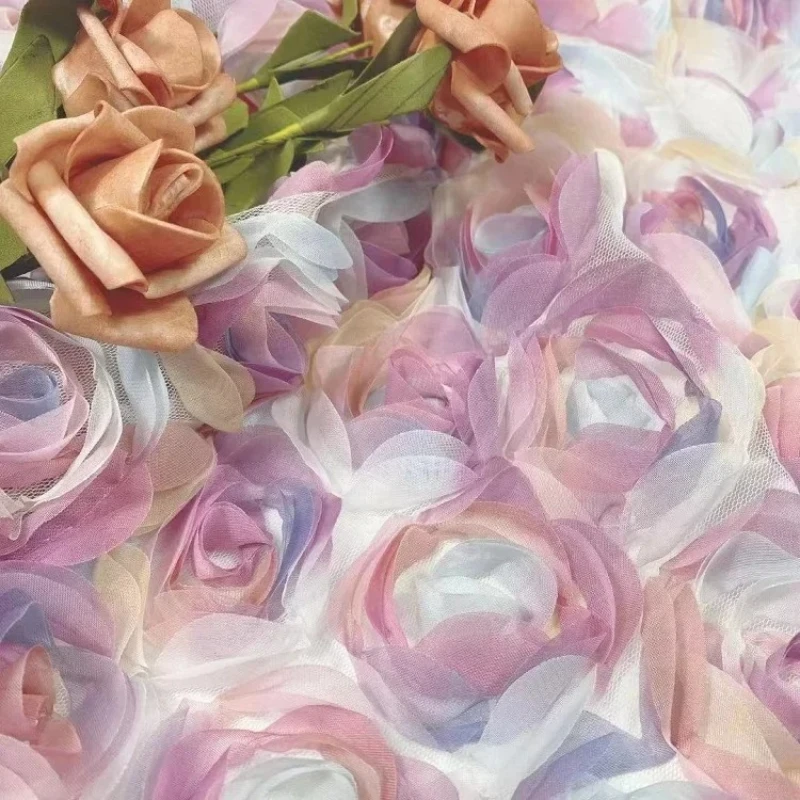 مادة شيفون وردية فاخرة مع تطريز زهور ثلاثي الأبعاد للأزياء والعرض