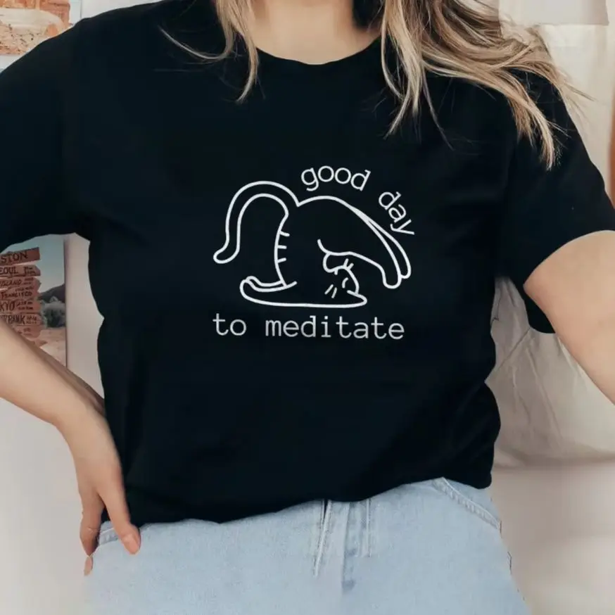 

Y2K Cotton Casual Women‘s T-Shirt Short Sleeve Round Neck Fitted Crop Top Colorful Cute Cartoon Cat Good Day To Meditate