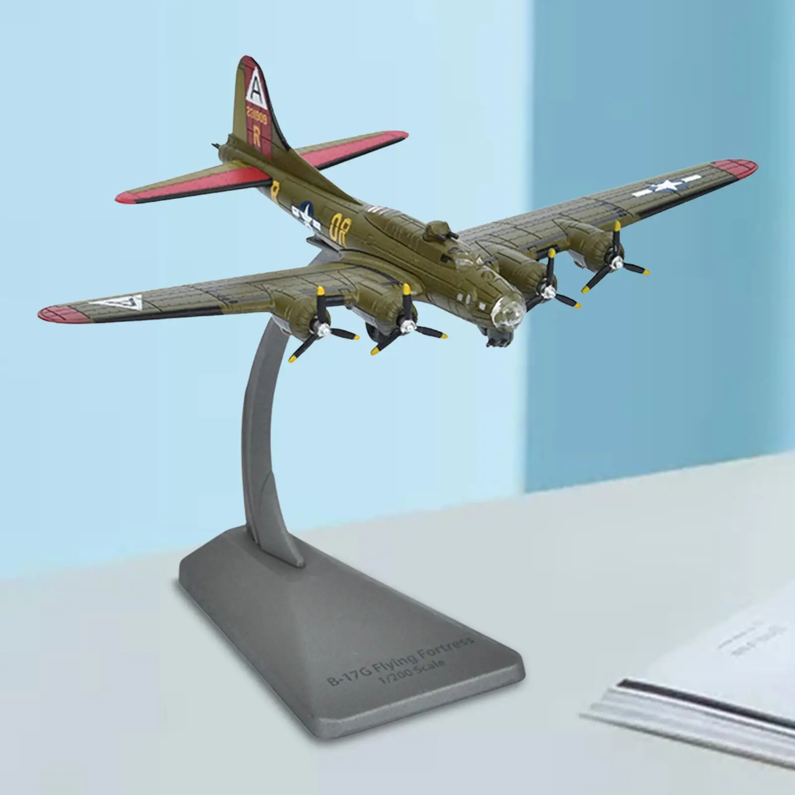 

Simulation 1:200 B 17 Aircraft Model with Base for TV Cabinet Office Bedroom